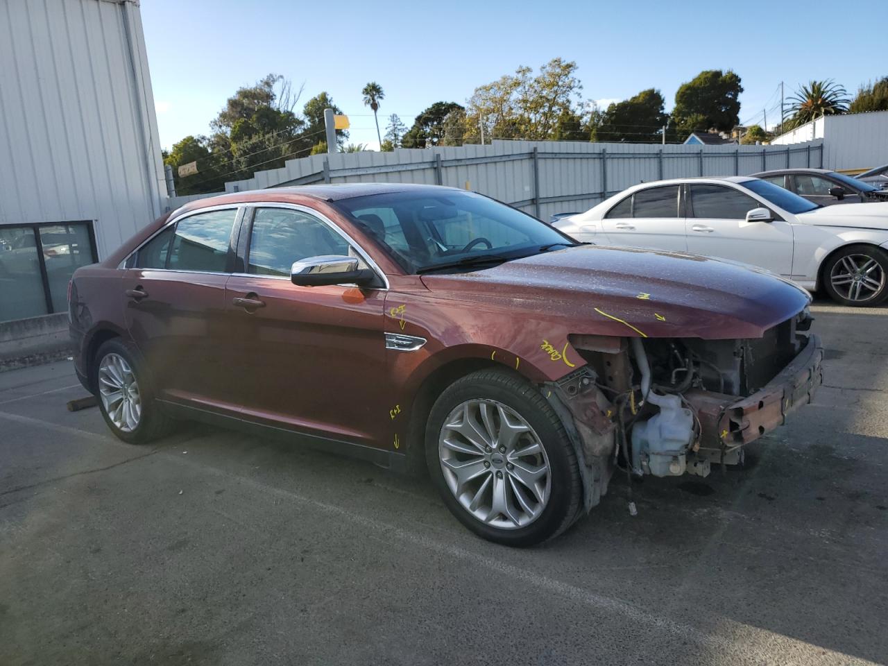 Lot #3029749245 2015 FORD TAURUS LIM