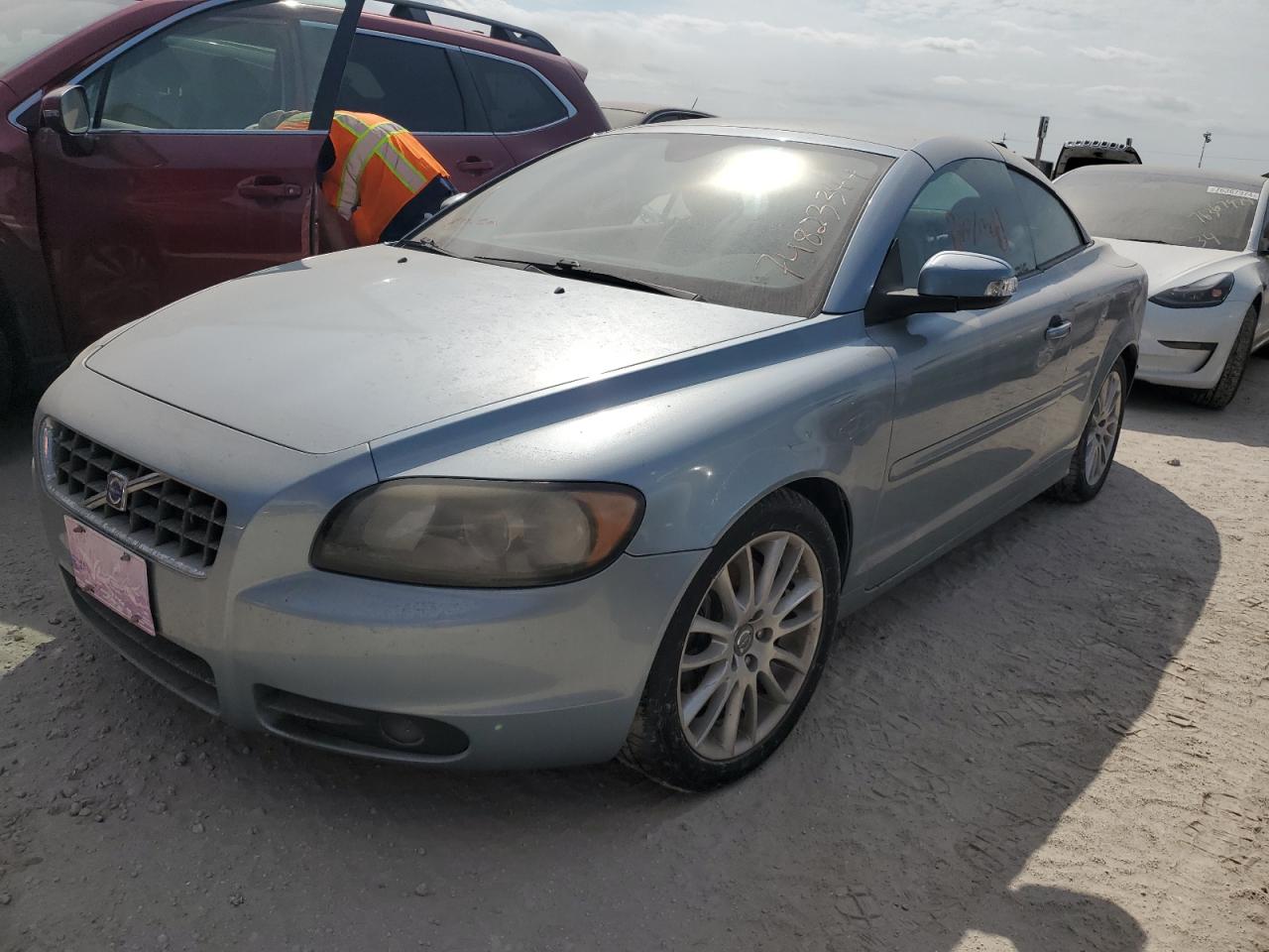 Volvo C70 2009 