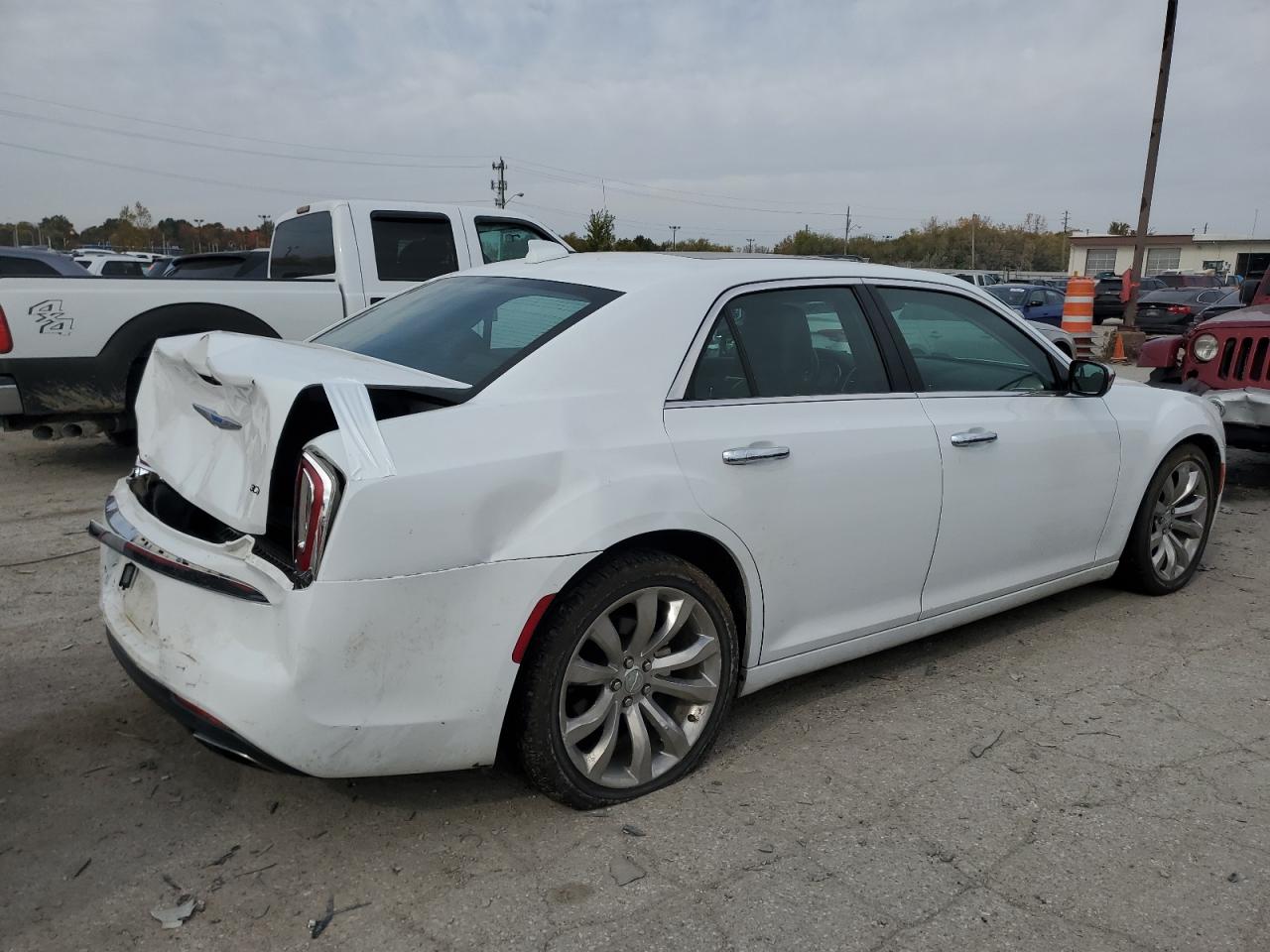 Lot #3022763297 2018 CHRYSLER 300 LIMITE