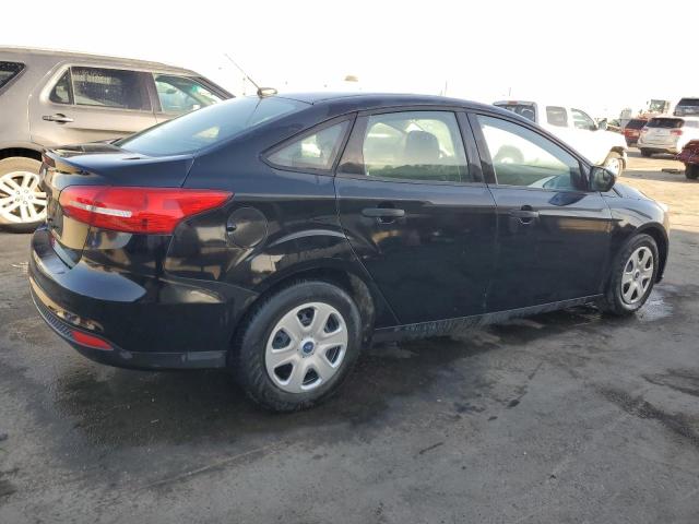 VIN 1FADP3E27JL279039 2018 FORD FOCUS no.3