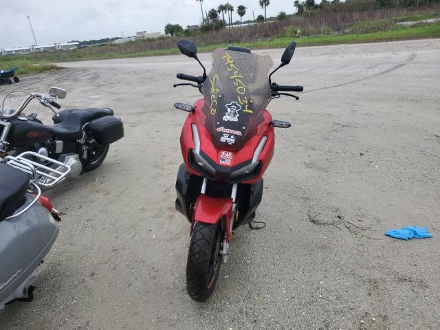 HONDA ADV150 A 2022 red  gas MLHKF3853N5100240 photo #3