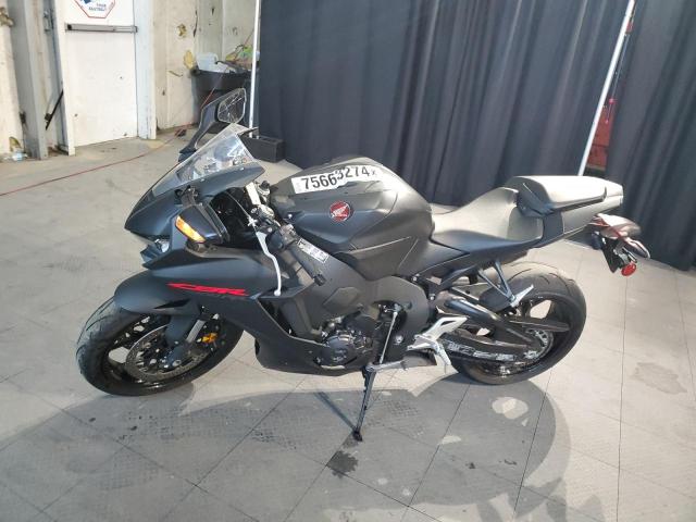 2021 HONDA CBR1000 RA - JH2SC7756MK400320