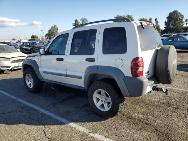 JEEP LIBERTY SP 2005 white  gas 1J4GL48K45W531106 photo #3