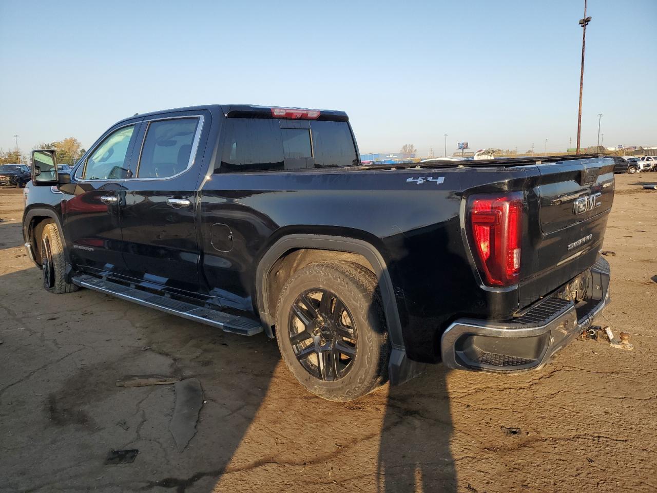 Lot #2991037195 2022 GMC SIERRA LIM