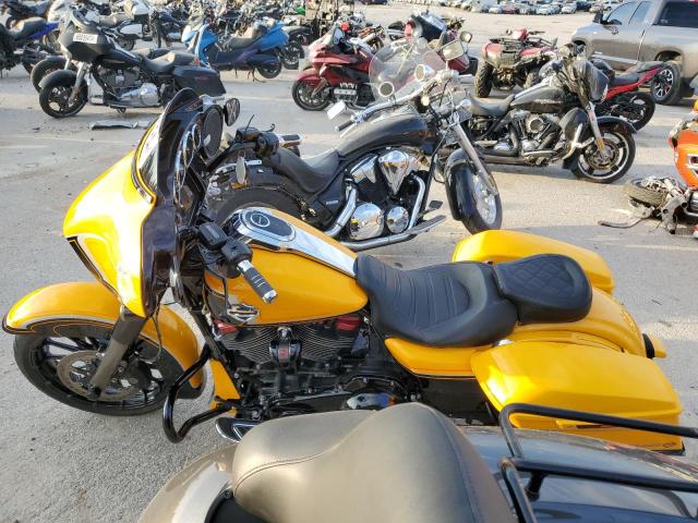 2019 HARLEY-DAVIDSON FLHXSE 1HD1PXL18KB955695