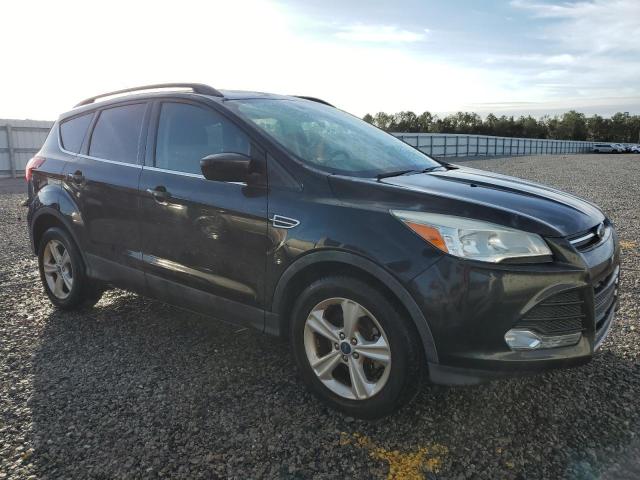 VIN 1FMCU0GX5EUB76512 2014 Ford Escape, SE no.4