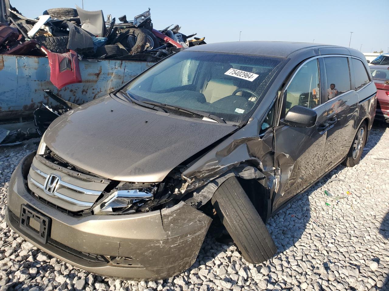 Lot #2952730172 2012 HONDA ODYSSEY LX