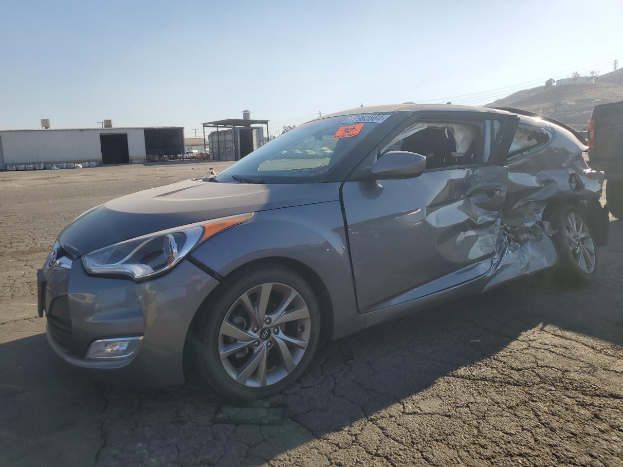 Lot #3024344592 2017 HYUNDAI VELOSTER