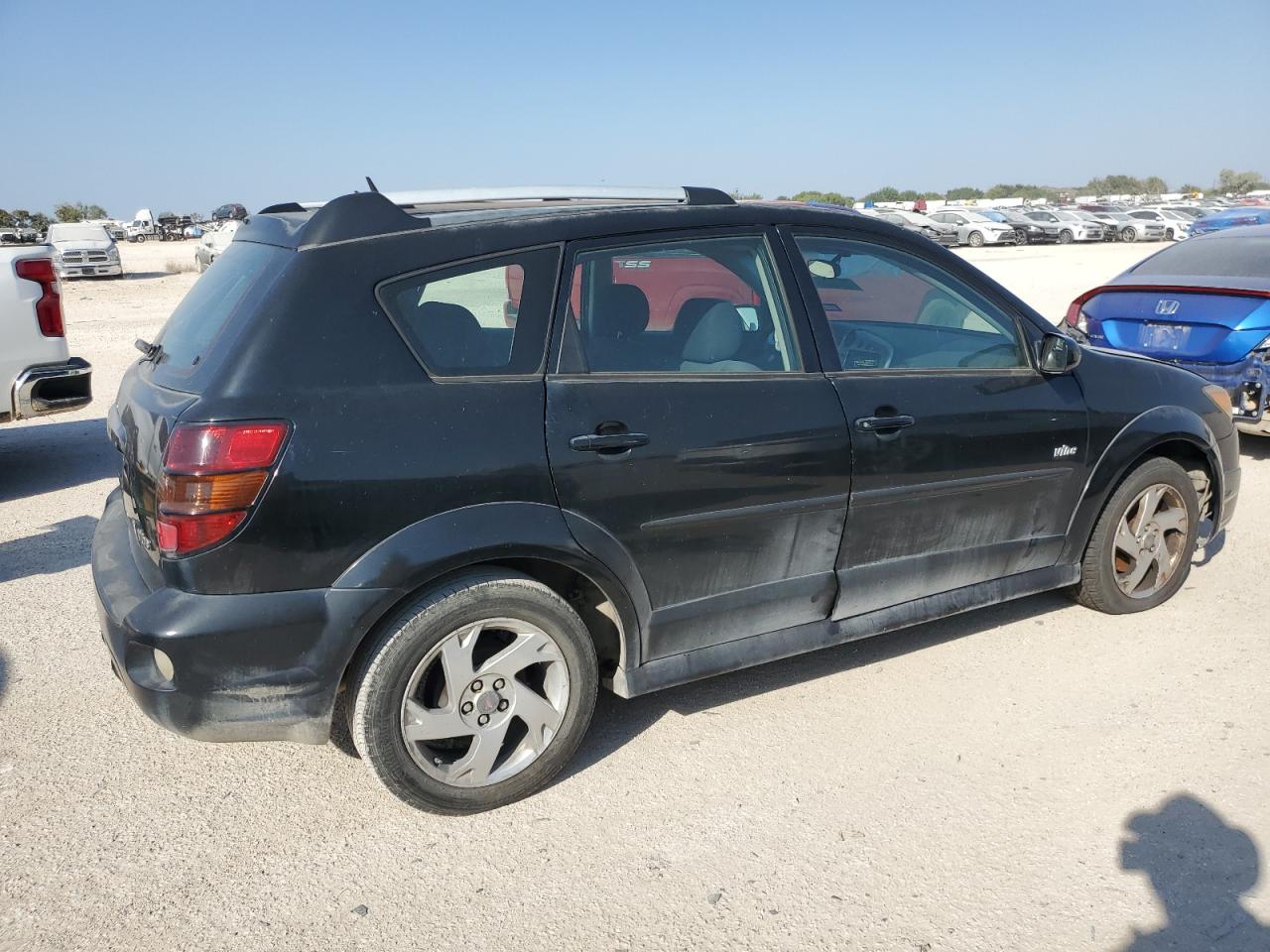 PONTIAC VIBE 2008 black  gas 5Y2SL65888Z406083 photo #4