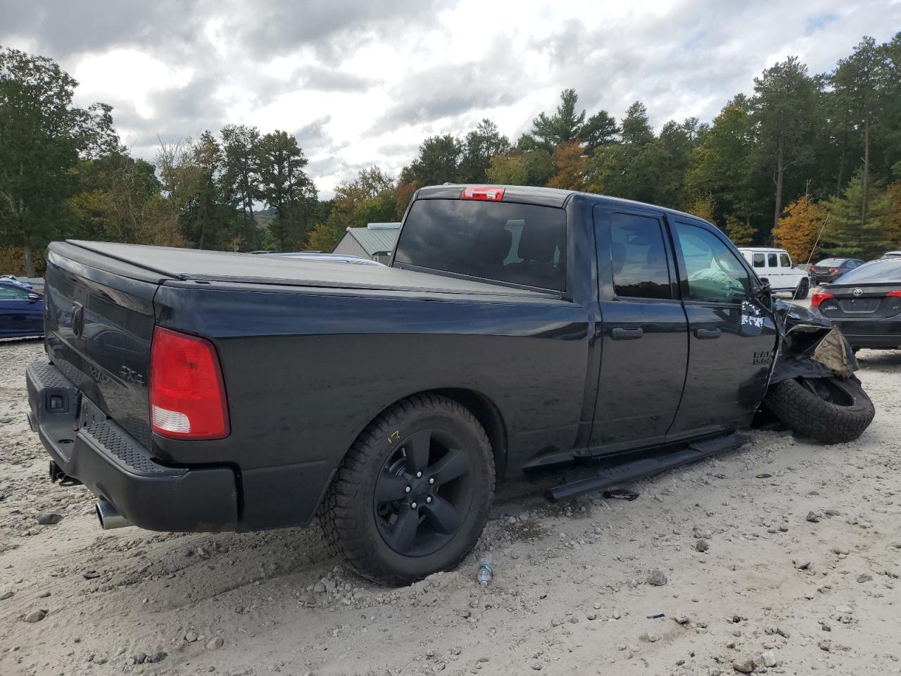 Lot #3024696650 2016 RAM 1500 ST