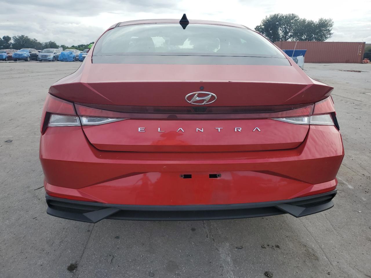 Lot #2976996707 2021 HYUNDAI ELANTRA SE