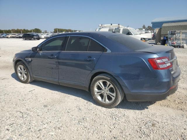 VIN 1FAHP2E8XJG125143 2018 FORD TAURUS no.2