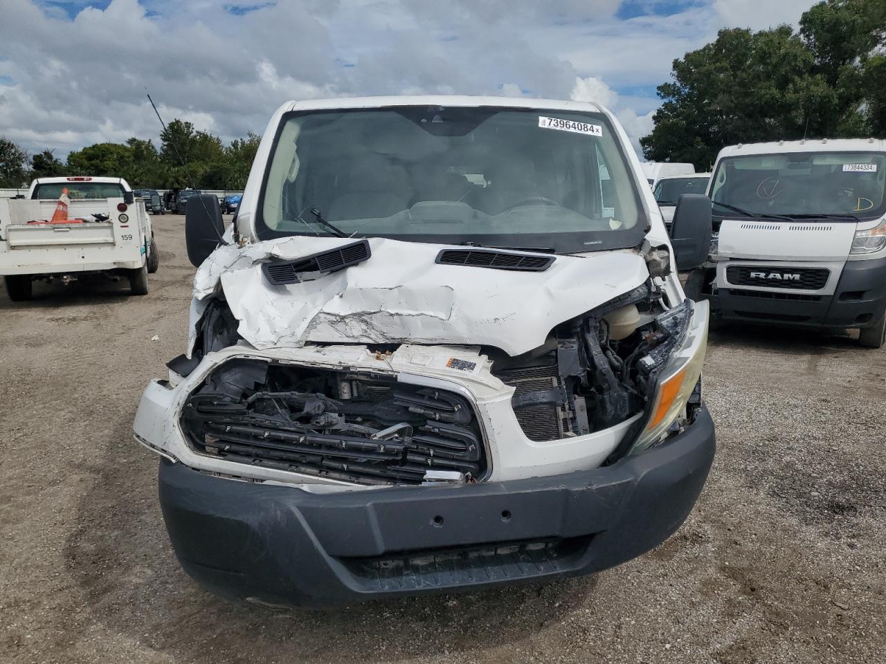 Lot #3028302797 2015 FORD TRANSIT T-