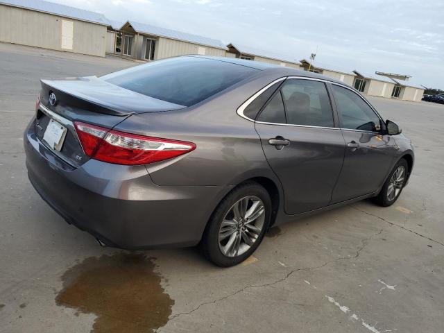 VIN 4T1BF1FK0HU423568 2017 Toyota Camry, LE no.3