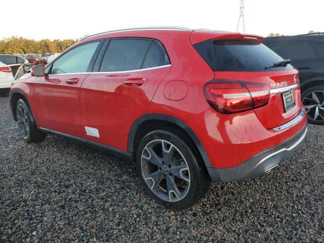 MERCEDES-BENZ GLA 250 2019 red  gas WDCTG4EB2KU003143 photo #3