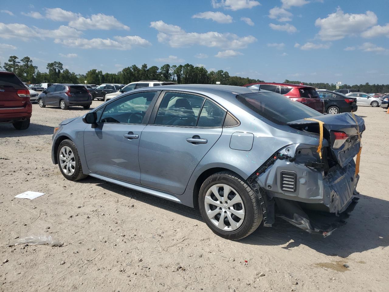 Lot #2955422629 2021 TOYOTA COROLLA LE