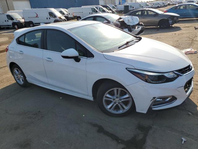 VIN 3G1BE6SM9HS513760 2017 Chevrolet Cruze, LT no.4