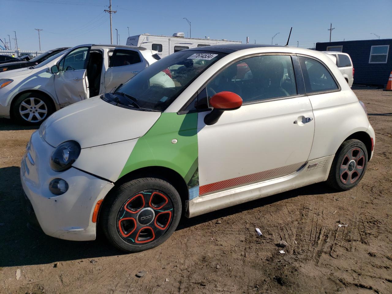 Lot #2935743836 2016 FIAT 500 ELECTR