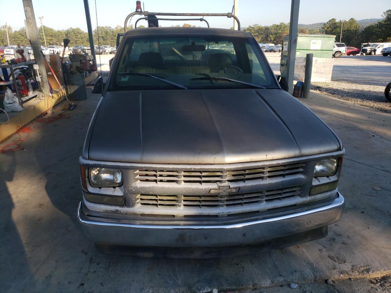 Lot #2940375103 1998 CHEVROLET GMT-400 C2