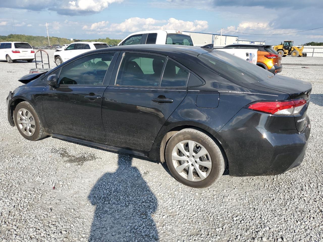 Lot #2939824164 2020 TOYOTA COROLLA LE