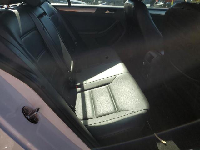 2017 VOLKSWAGEN JETTA SE - 3VWB67AJXHM384866