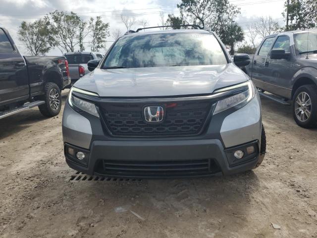 VIN 5FNYF8H07KB002739 2019 Honda Passport, Elite no.5