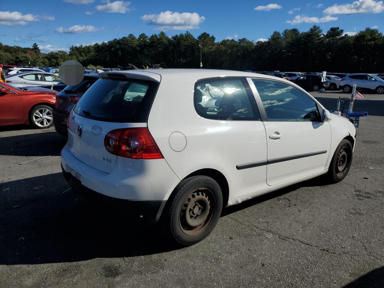 Lot #2935607097 2008 VOLKSWAGEN RABBIT