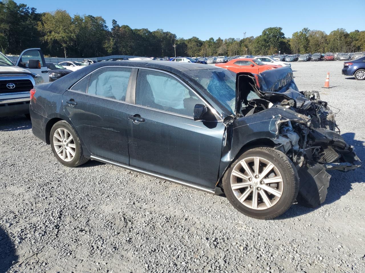 Lot #2990948617 2013 TOYOTA CAMRY SE