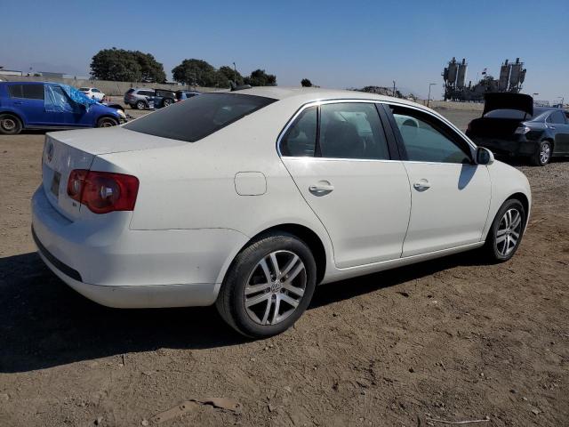 VOLKSWAGEN JETTA TDI 2006 white sedan 4d diesel 3VWST71K36M628453 photo #4