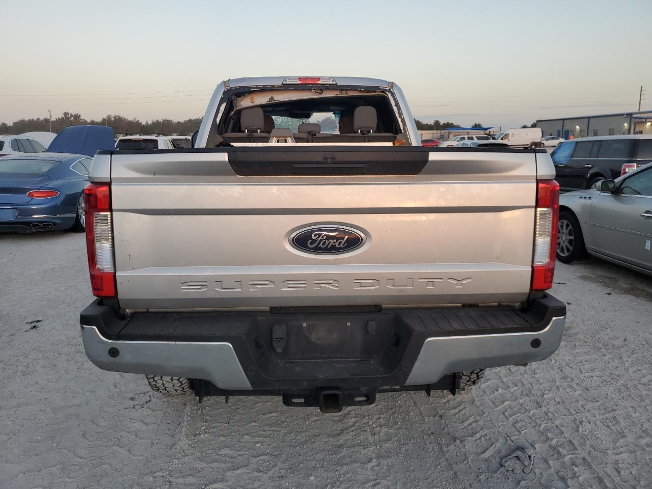 Lot #2989300347 2017 FORD F250 SUPER