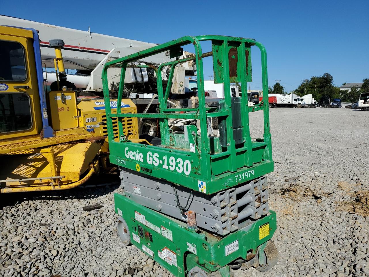 Lot #2952512363 2015 OTHER LIFT