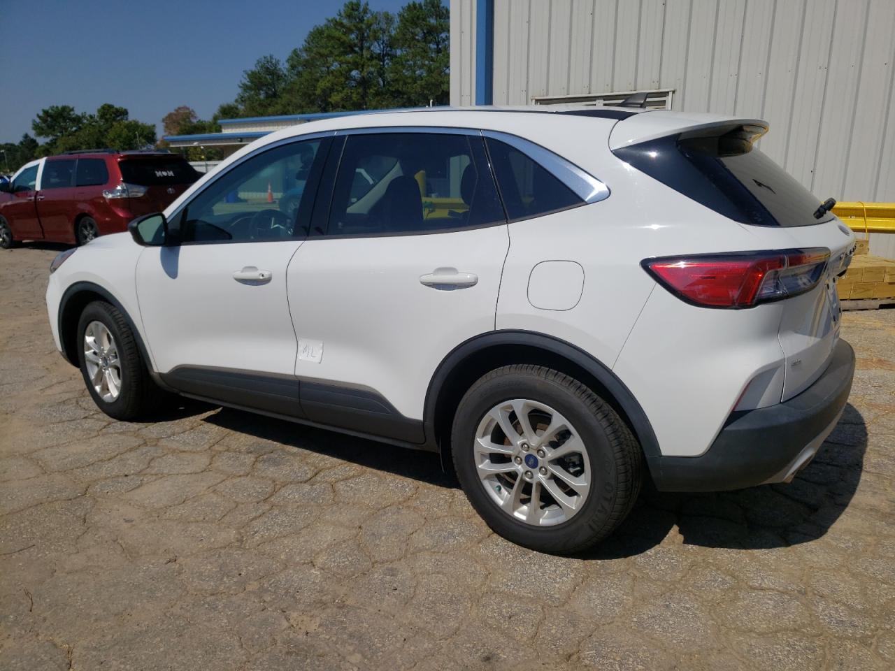 Lot #3006389119 2022 FORD ESCAPE SE