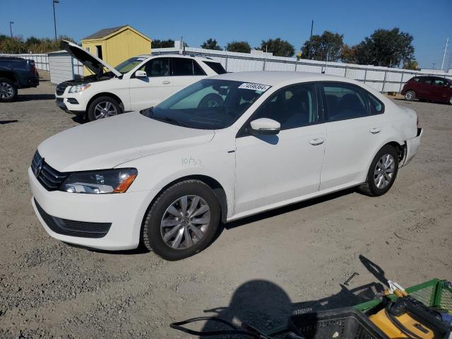 VIN 1VWAT7A34EC064784 2014 VOLKSWAGEN PASSAT no.1