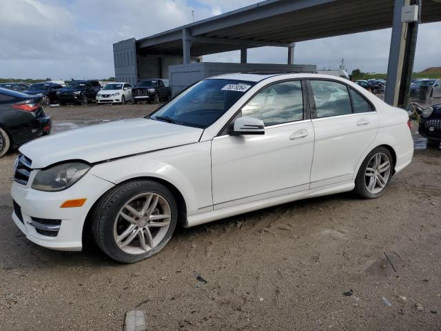 VIN WDDGF4HB6EG239440 2014 Mercedes-Benz C-Class, 250 no.1