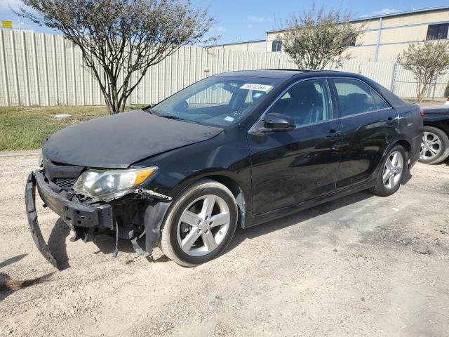 VIN 4T1BF1FK2EU364101 2014 Toyota Camry, L no.1