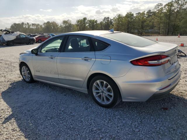 2019 FORD FUSION SE - 3FA6P0LU6KR121810