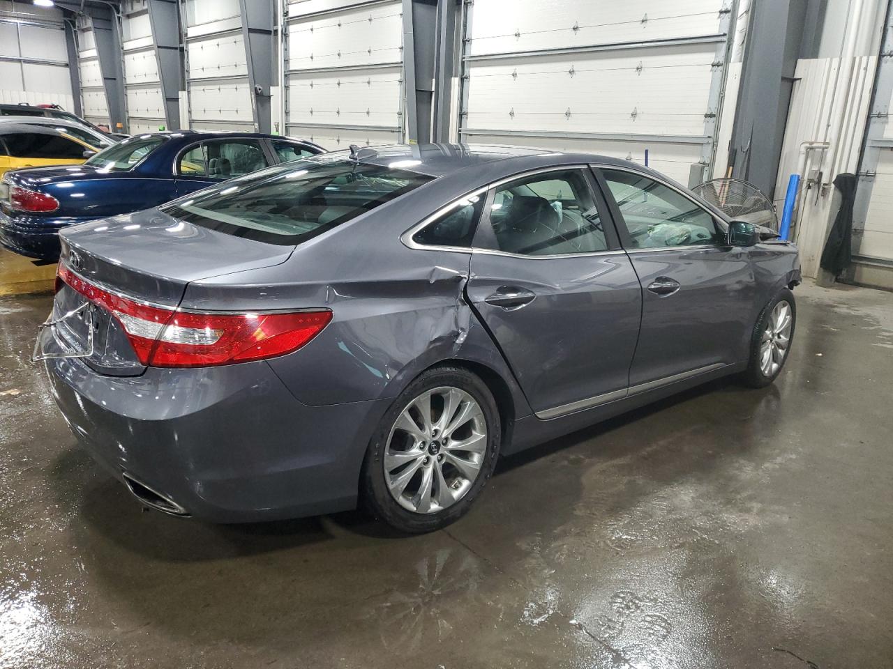 Lot #3009154328 2013 HYUNDAI AZERA