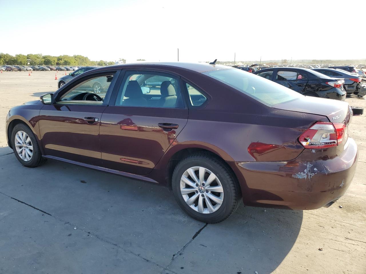 Lot #2994073410 2013 VOLKSWAGEN PASSAT S