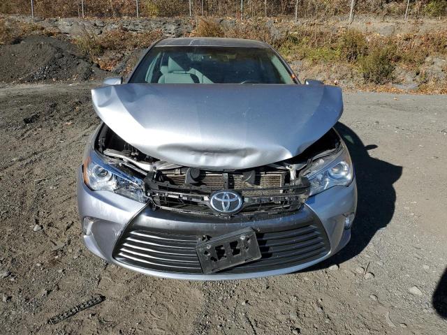 VIN 4T4BF1FK1FR500404 2015 Toyota Camry, LE no.5