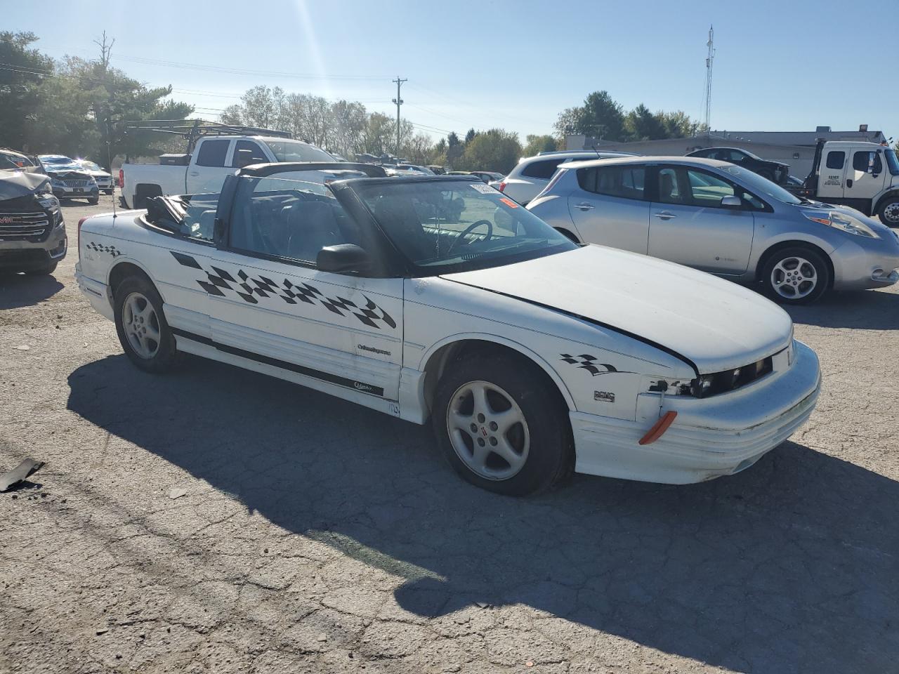 Lot #2960161156 1993 OLDSMOBILE CUTLASS SU