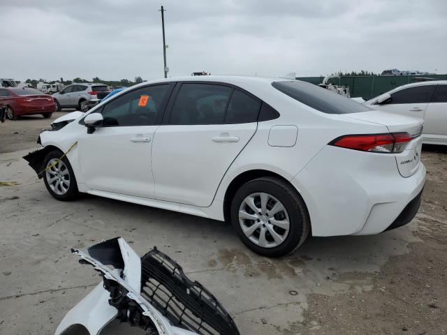 VIN 5YFB4MDE7RP106216 2024 Toyota Corolla, LE no.2