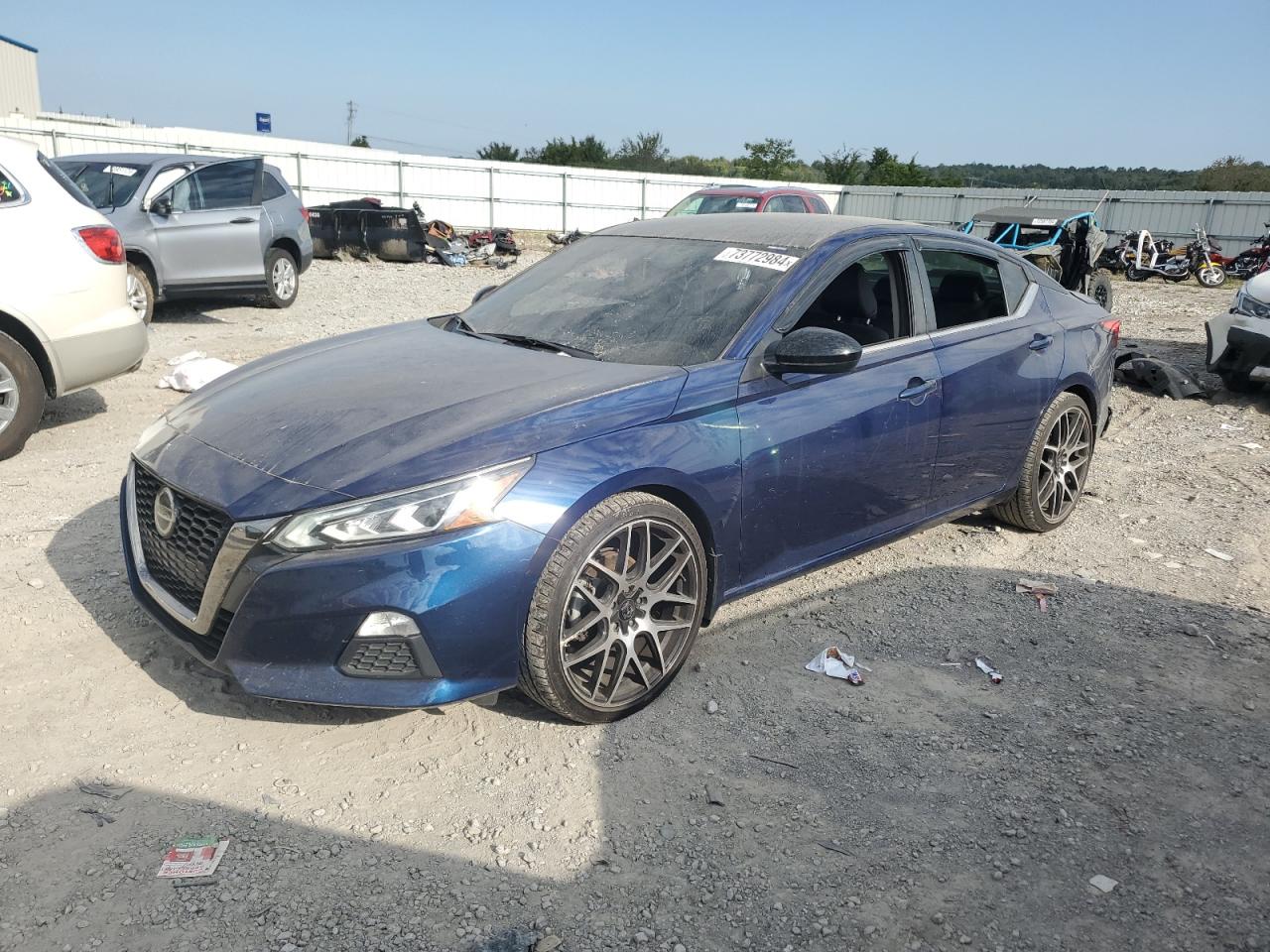 Lot #3031433895 2019 NISSAN ALTIMA SR