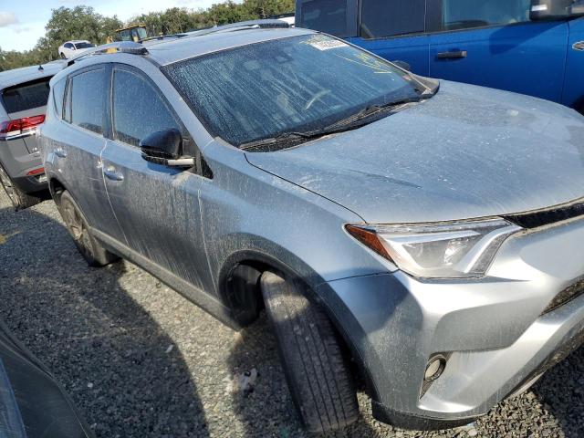 VIN 2T3NFREV2JW430199 2018 Toyota RAV4, SE no.4