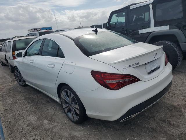 MERCEDES-BENZ CLA 250 2019 white  gas WDDSJ4EB3KN744369 photo #3