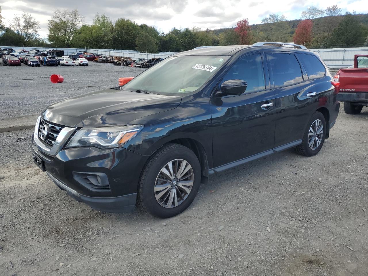 Nissan Pathfinder 2017 Wagon body style