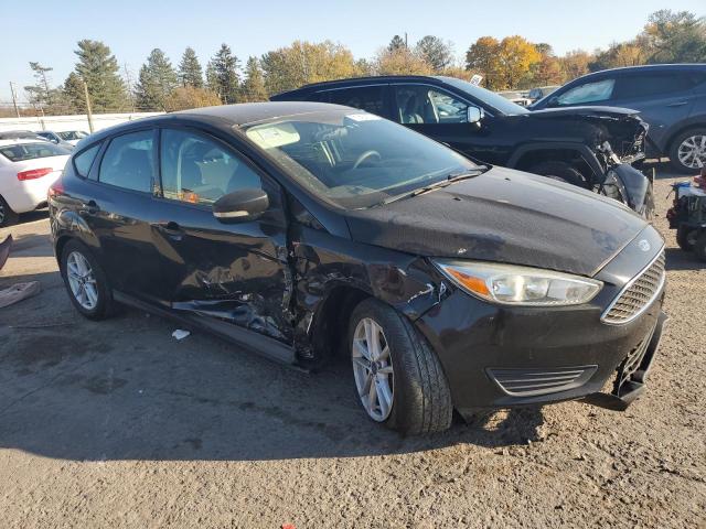 VIN 1FADP3K28FL315607 2015 Ford Focus, SE no.4