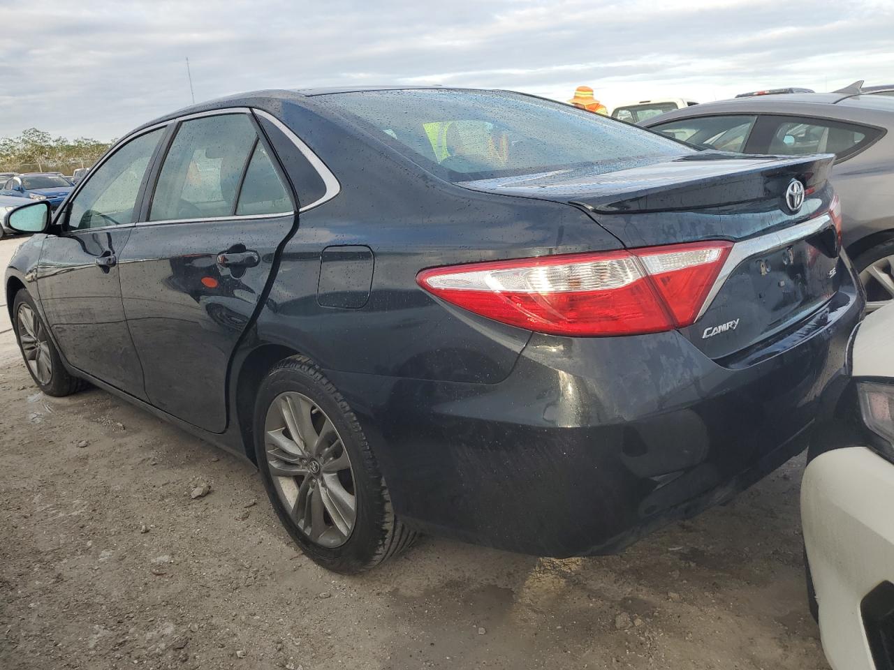 Lot #2979336926 2017 TOYOTA CAMRY LE