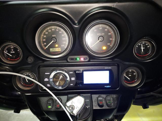 2010 HARLEY-DAVIDSON FLHTCU 1HD1FC418AB642297