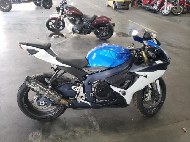 2011 SUZUKI GSX750 - JS1GR7MA8B2102924