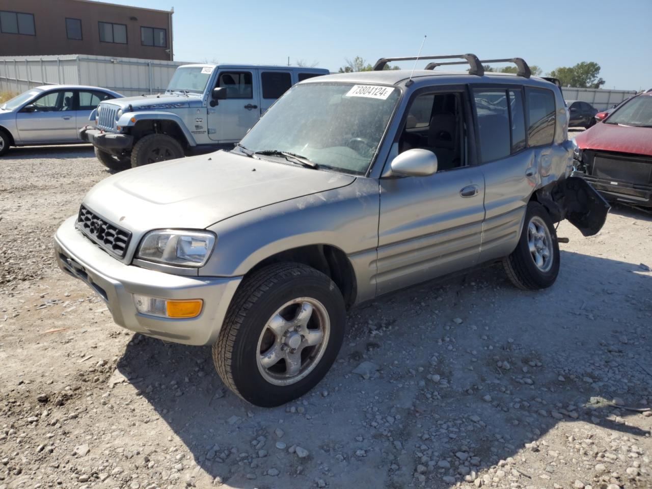  Salvage Toyota RAV4